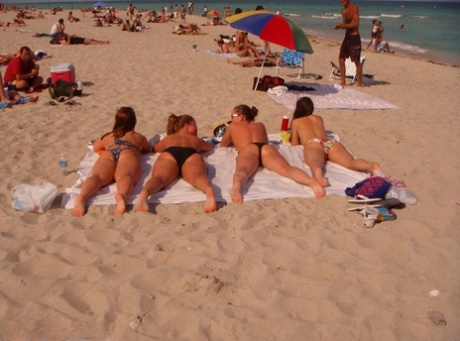 Beach Candid Porn twink sites