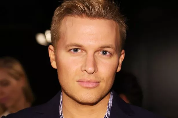 aaron mcintire recommends Ronan Farrow Naked