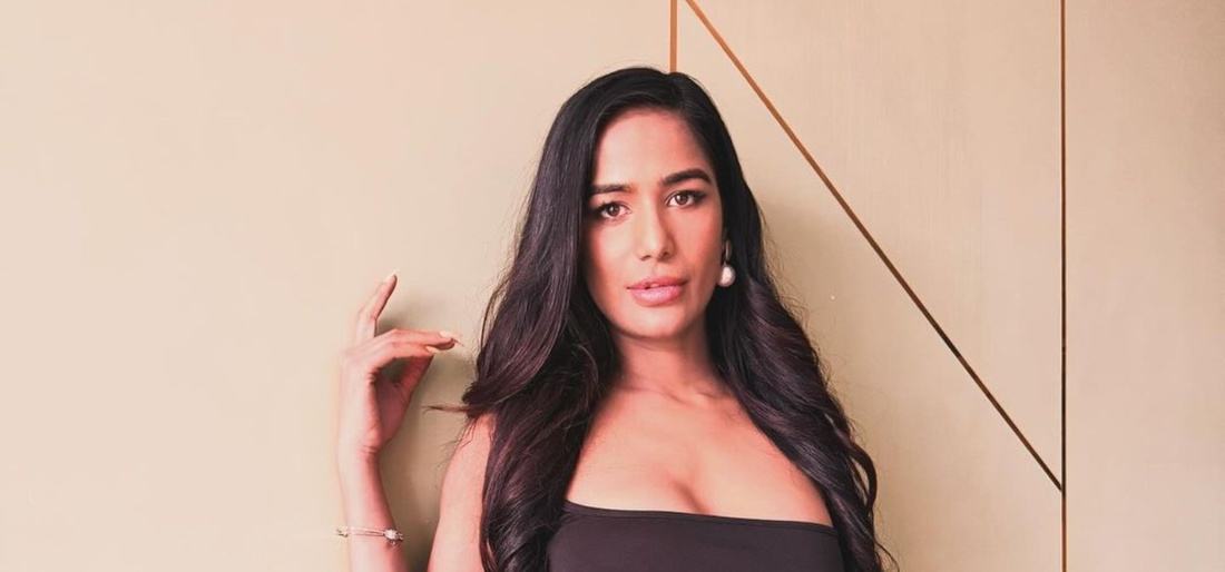 aryaan mehta recommends Poonam Pandey Masturbating