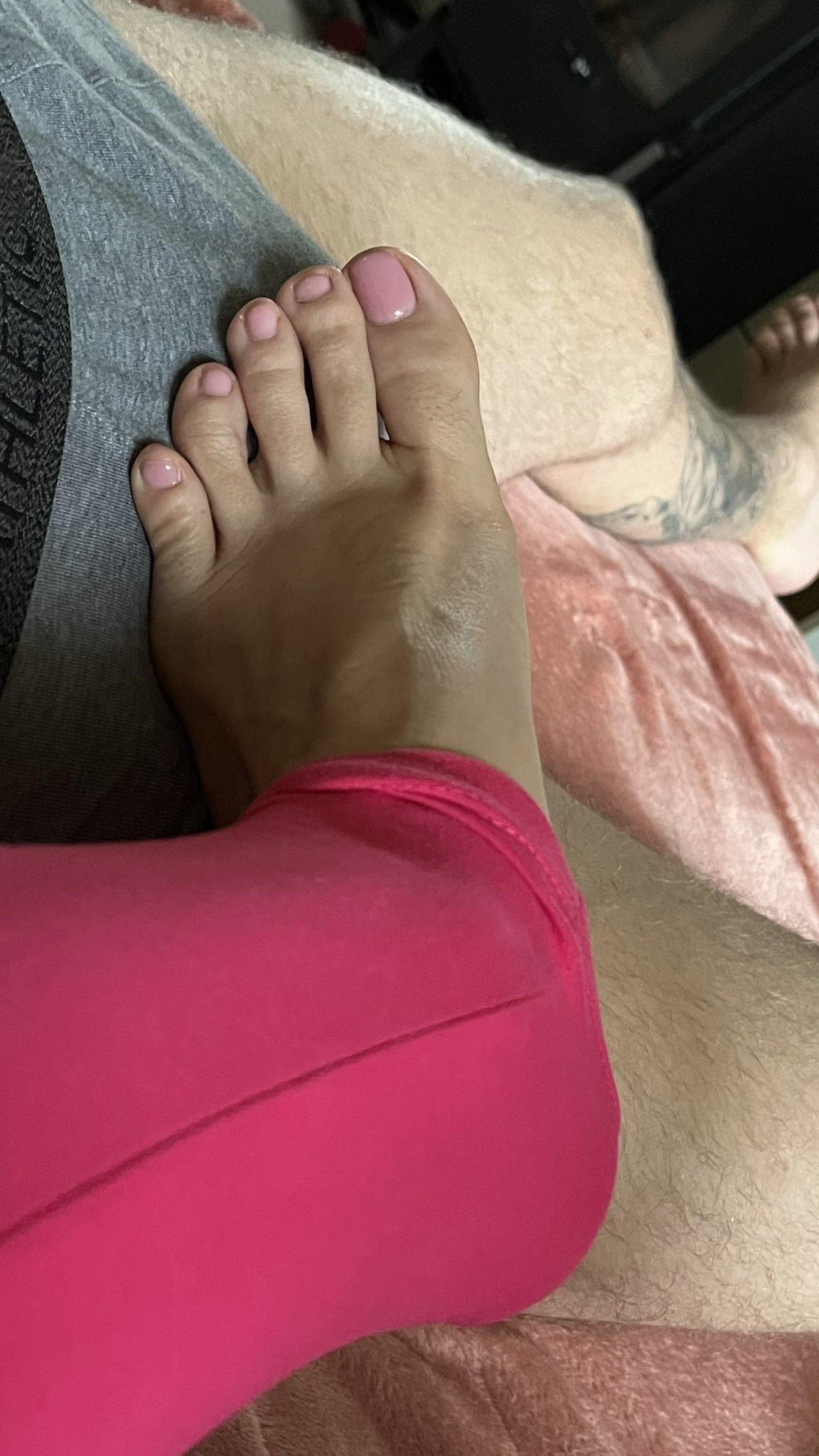 dorian hollis recommends white feet porn pic