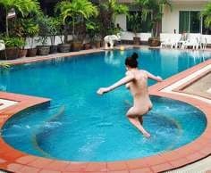 cinta maniez recommends Asian Nudists