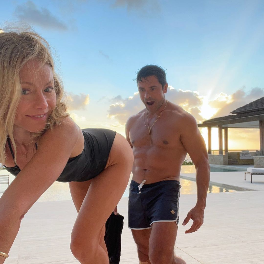 debbie foy recommends Ryan Seacrest Nude