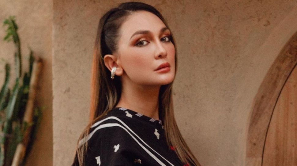 andrea turri recommends Bokep Lunamaya