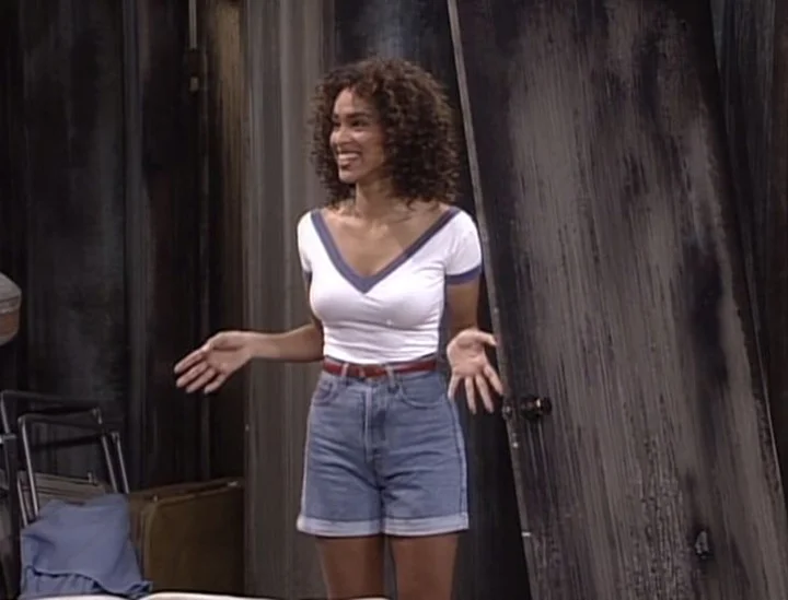 karyn parsons sexy