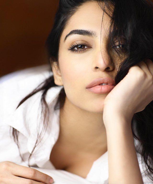 deon lopez recommends Sobhita Dhulipala Hottest