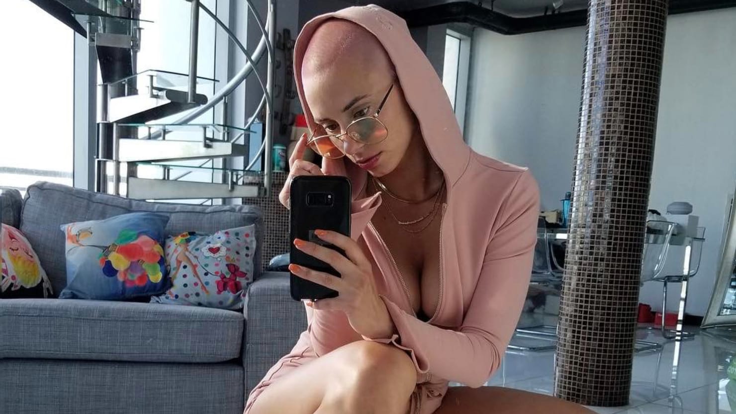 bethany michael share yesjulz sextaoe photos