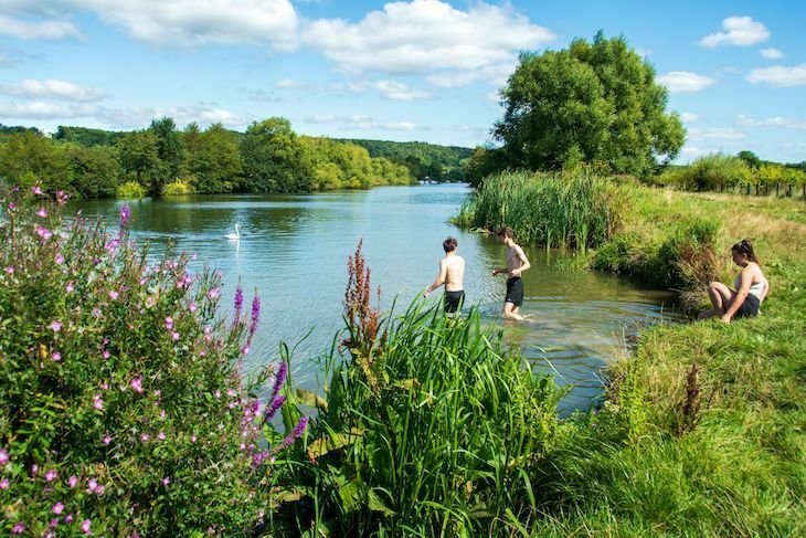 chantale charron recommends London River Nude