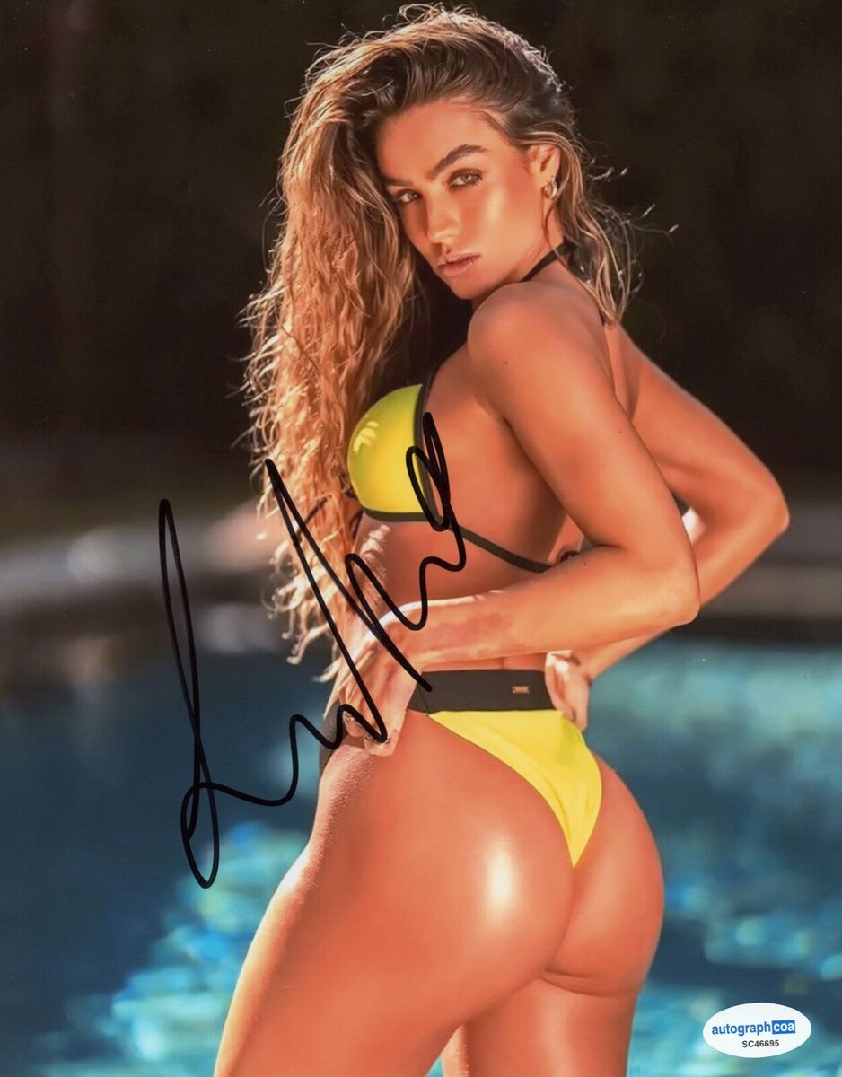 chris surprenant add sommer ray sexy photo