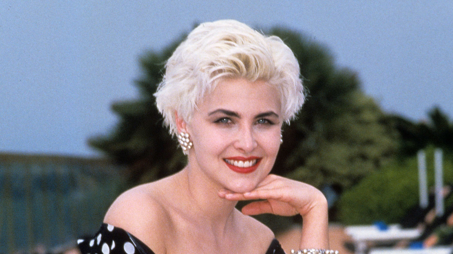 Best of Sherilyn fenn two moon junction