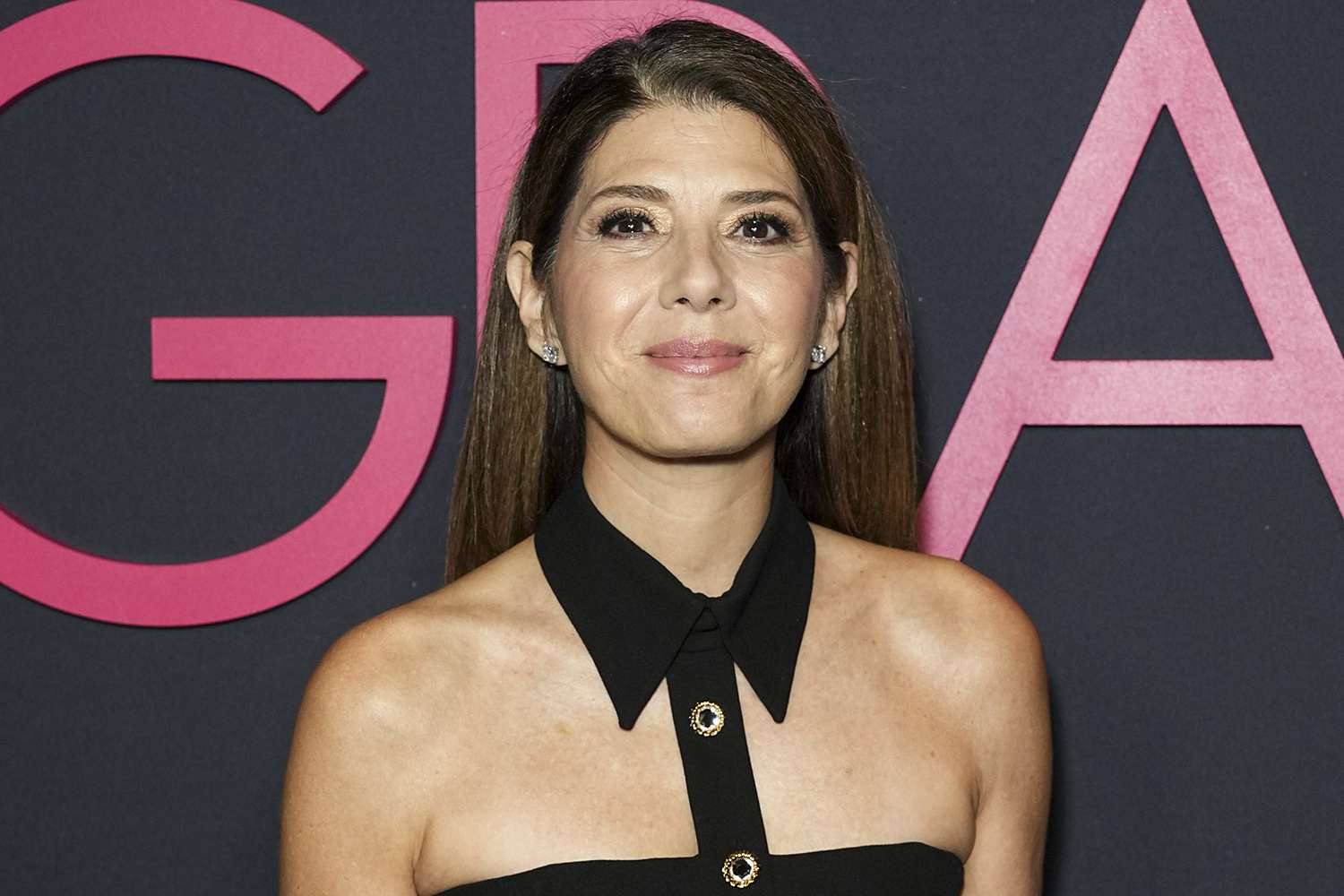 annette hetherington share marisa tomei legs photos