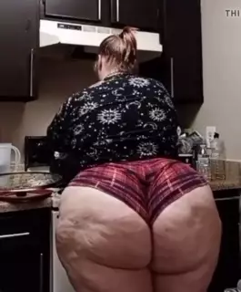 chris hoyle add photo huge bbw porn