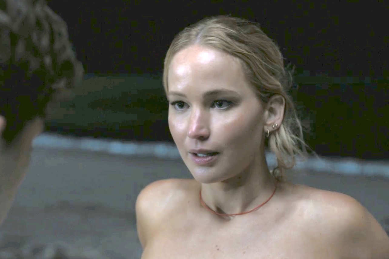 begu attuk add jennifer lawrence full frontal nude photo