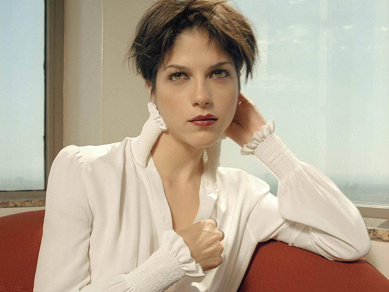 chloe mayhew recommends selma blair sexy pic