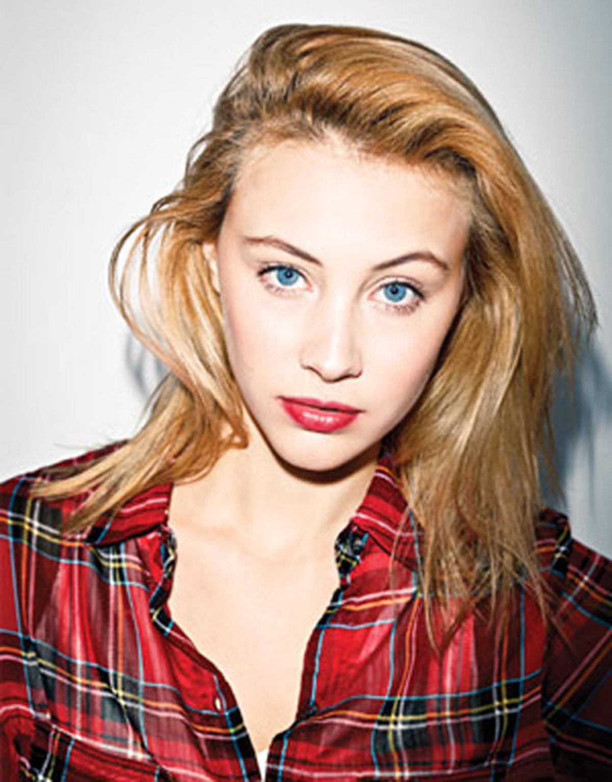 ashton leader recommends Sarah Gadon Hot