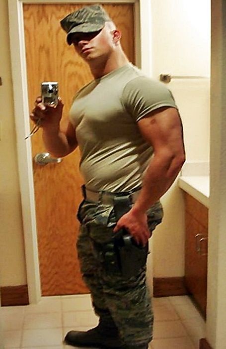 cherrelle evans recommends Buff Military Guy