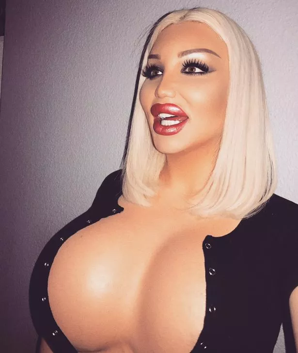 bidyut goswami recommends Huge Tits Tranny