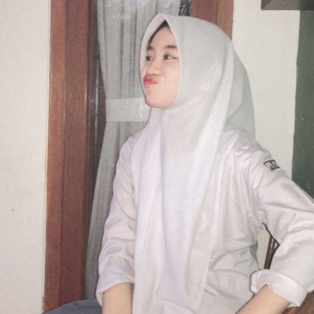 chris kolev share bokep jilbab viral photos