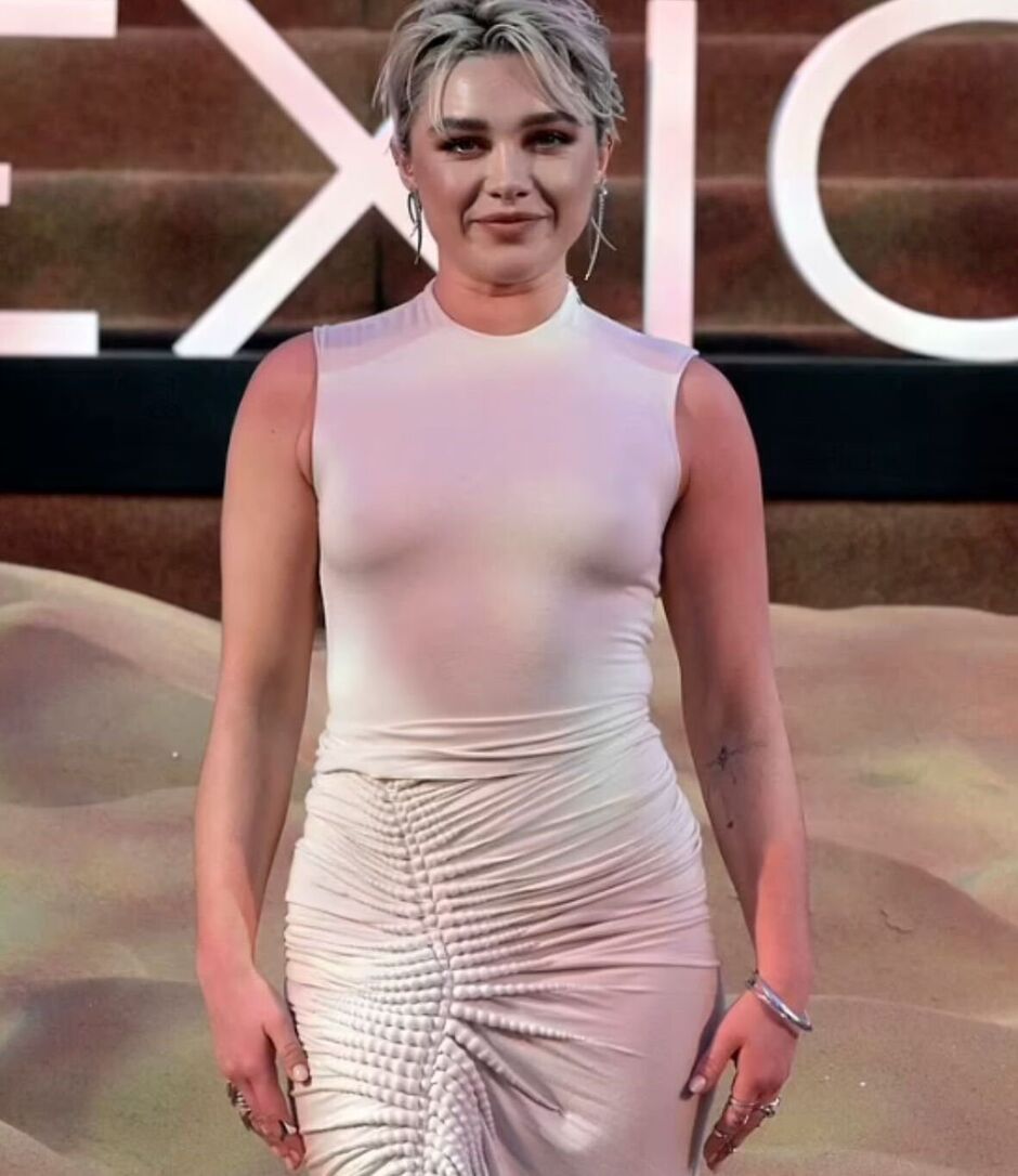 Best of Florence pugh boobs nude