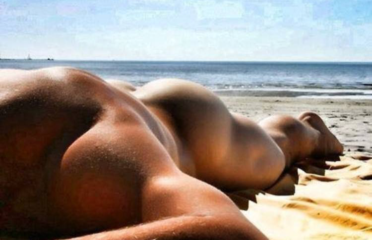 colin hamilton recommends island men nude pic