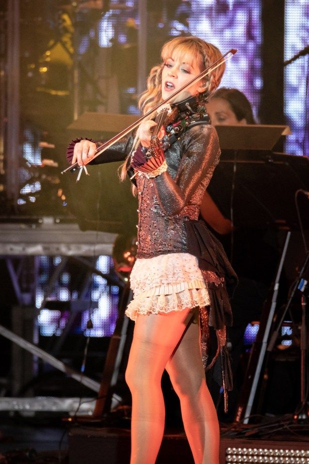 lindsey stirling sexy