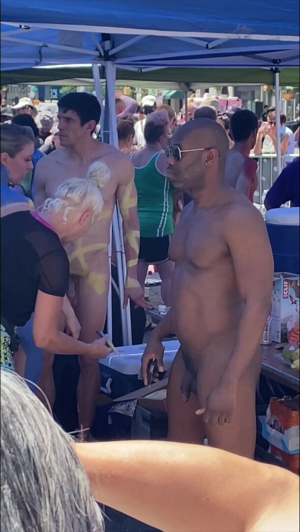 christopher villavicencio recommends naked black in public pic