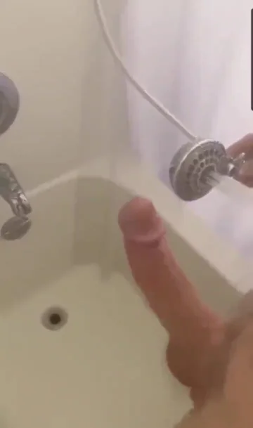 bill mcalister recommends cumming shower pic