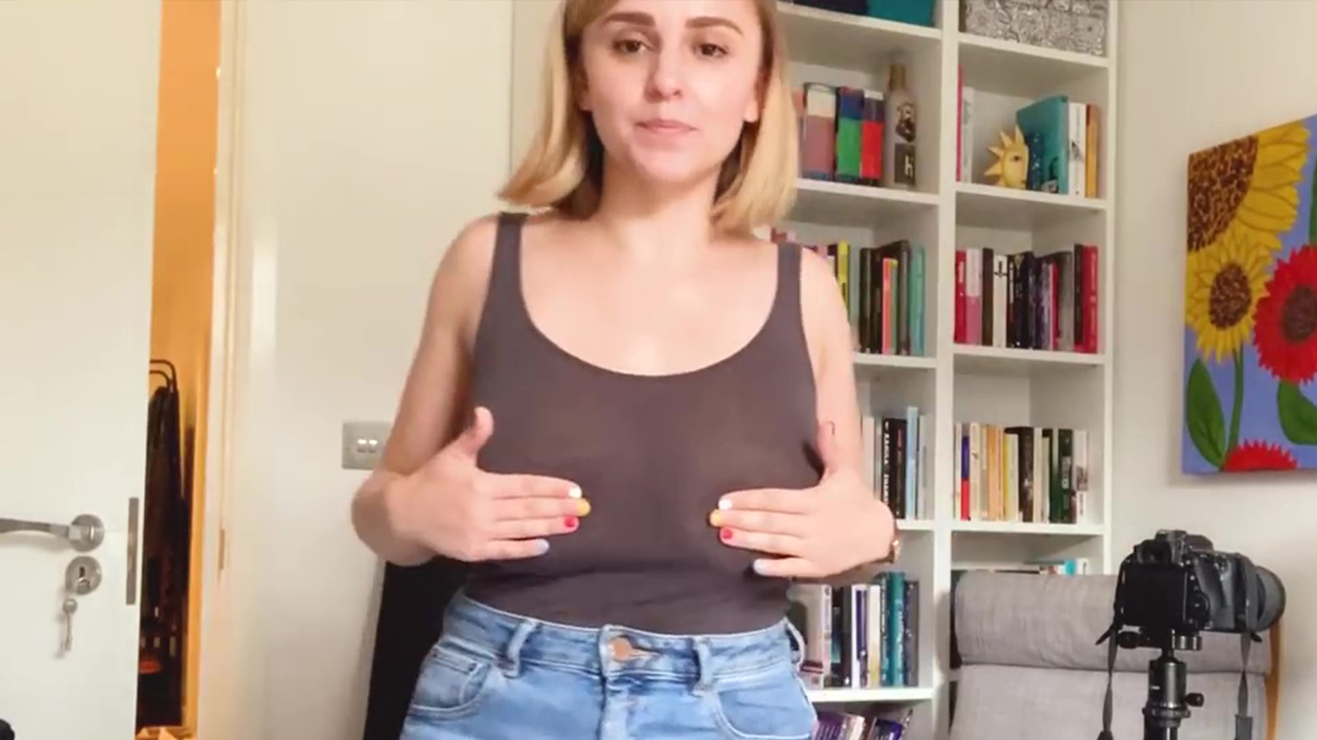 huge swaying tits