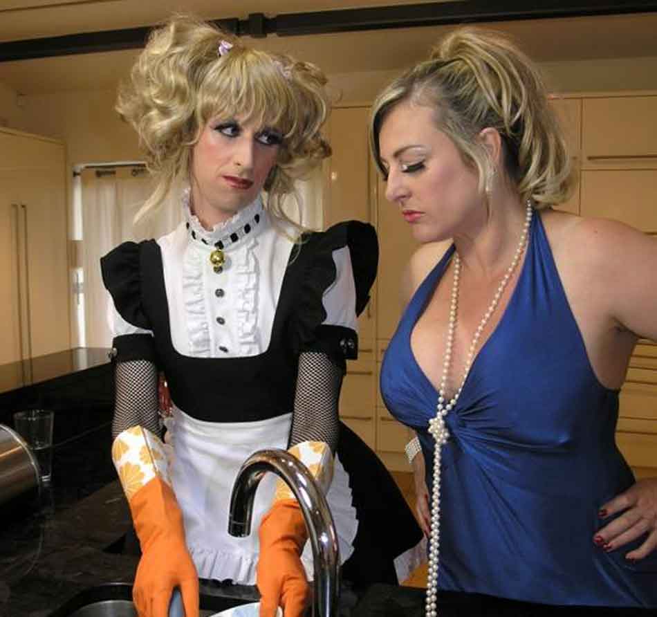 cynthia mcfadden recommends sissy femdom pic