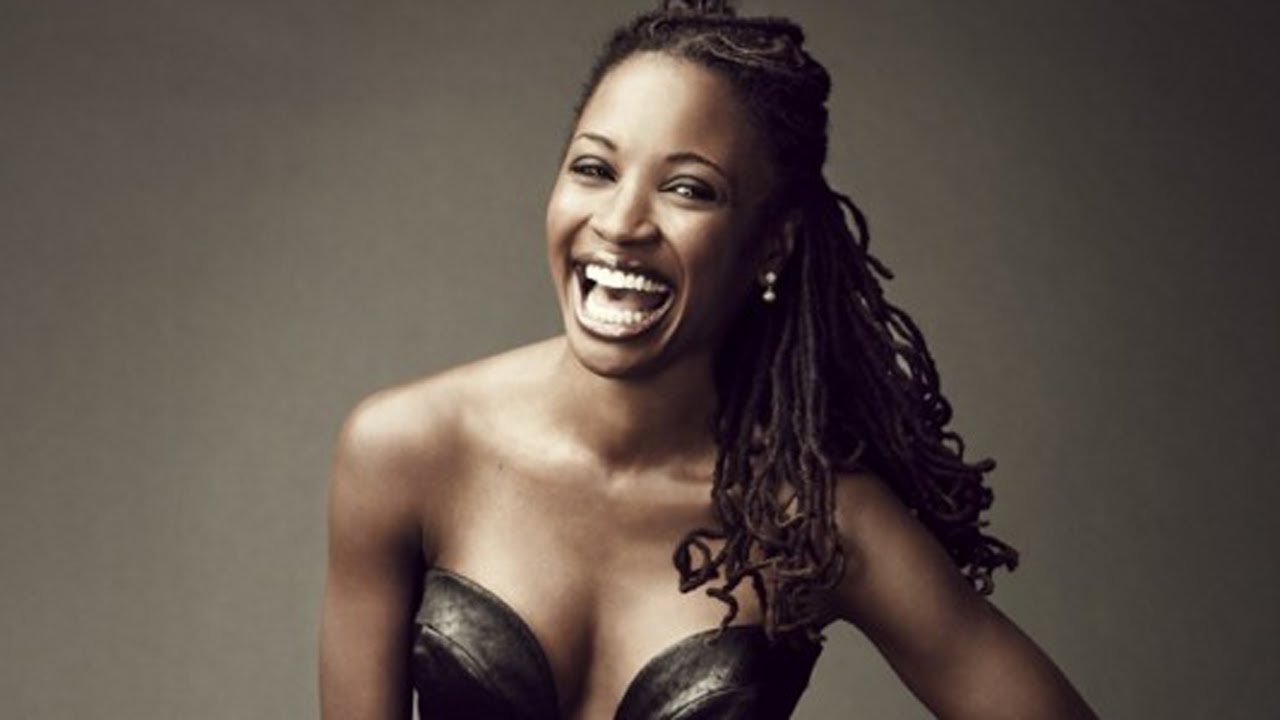 cassel ellis add shanola hampton tits photo