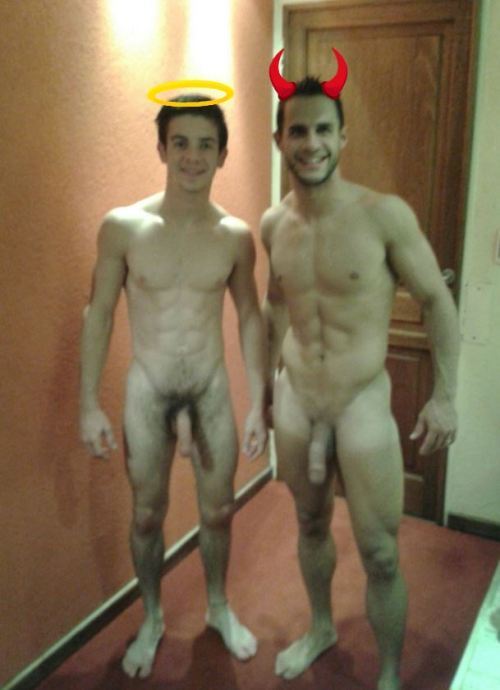 Straight Men Nude Together qozwsd thumb