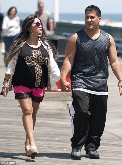 debi horvath recommends snooki topless pic