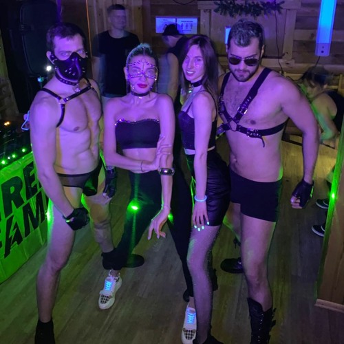 amy stringham share bdsm party photos