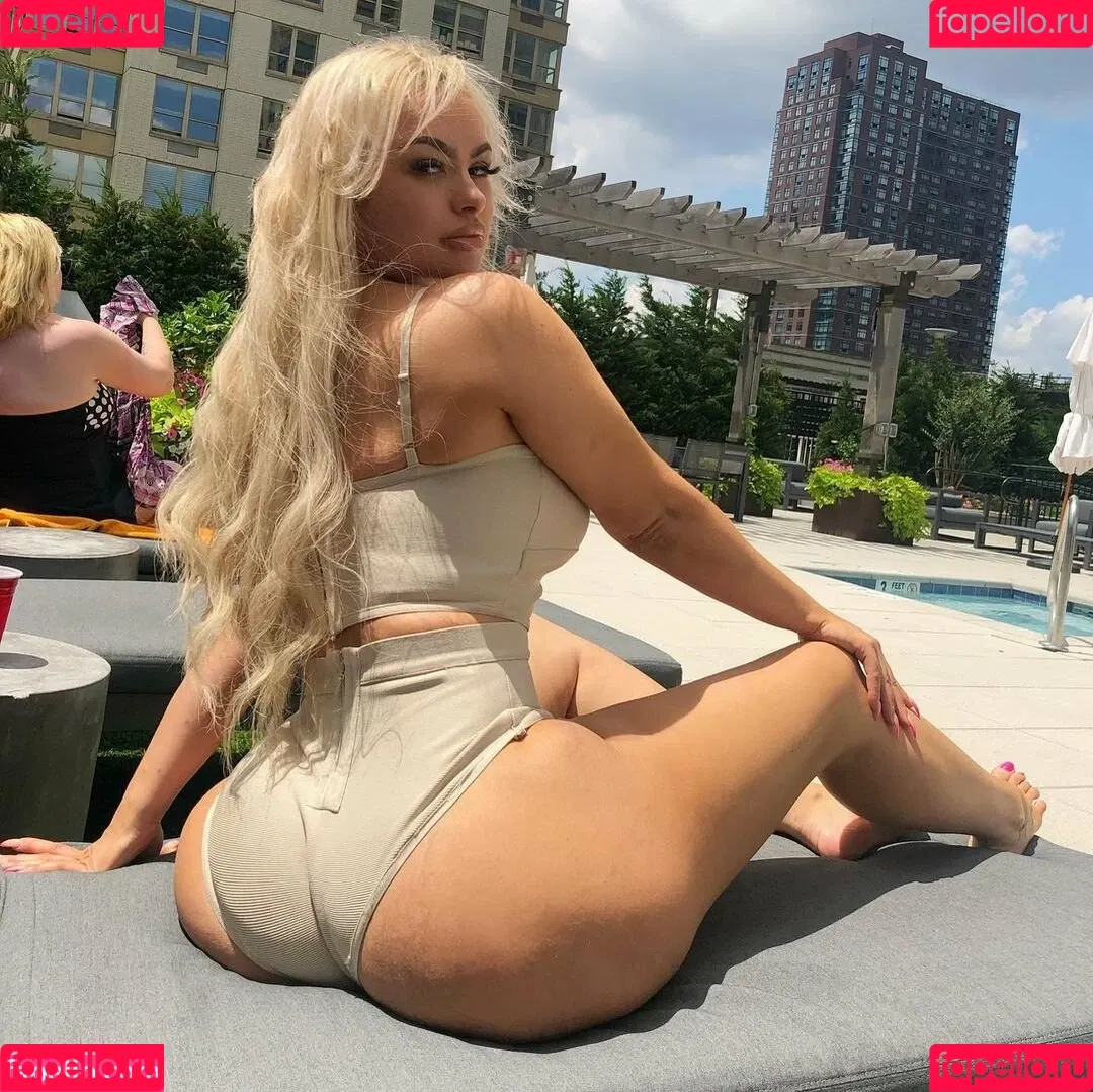 bill diggins recommends Maya Dutch Onlyfans