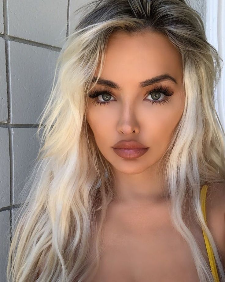 anirudh panchal recommends lindsey pelas onlyfans leaks pic