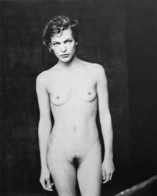 milla jovovich naked nude