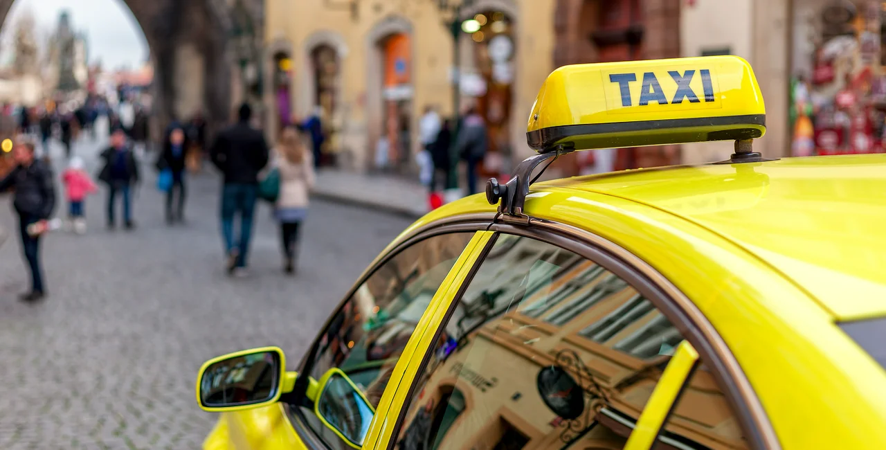 coby cob recommends Czech Taxi