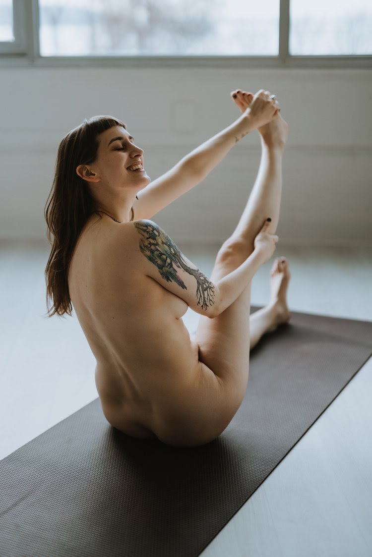 nude yoga class