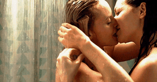 aasia majeed add lesbians making out in shower photo