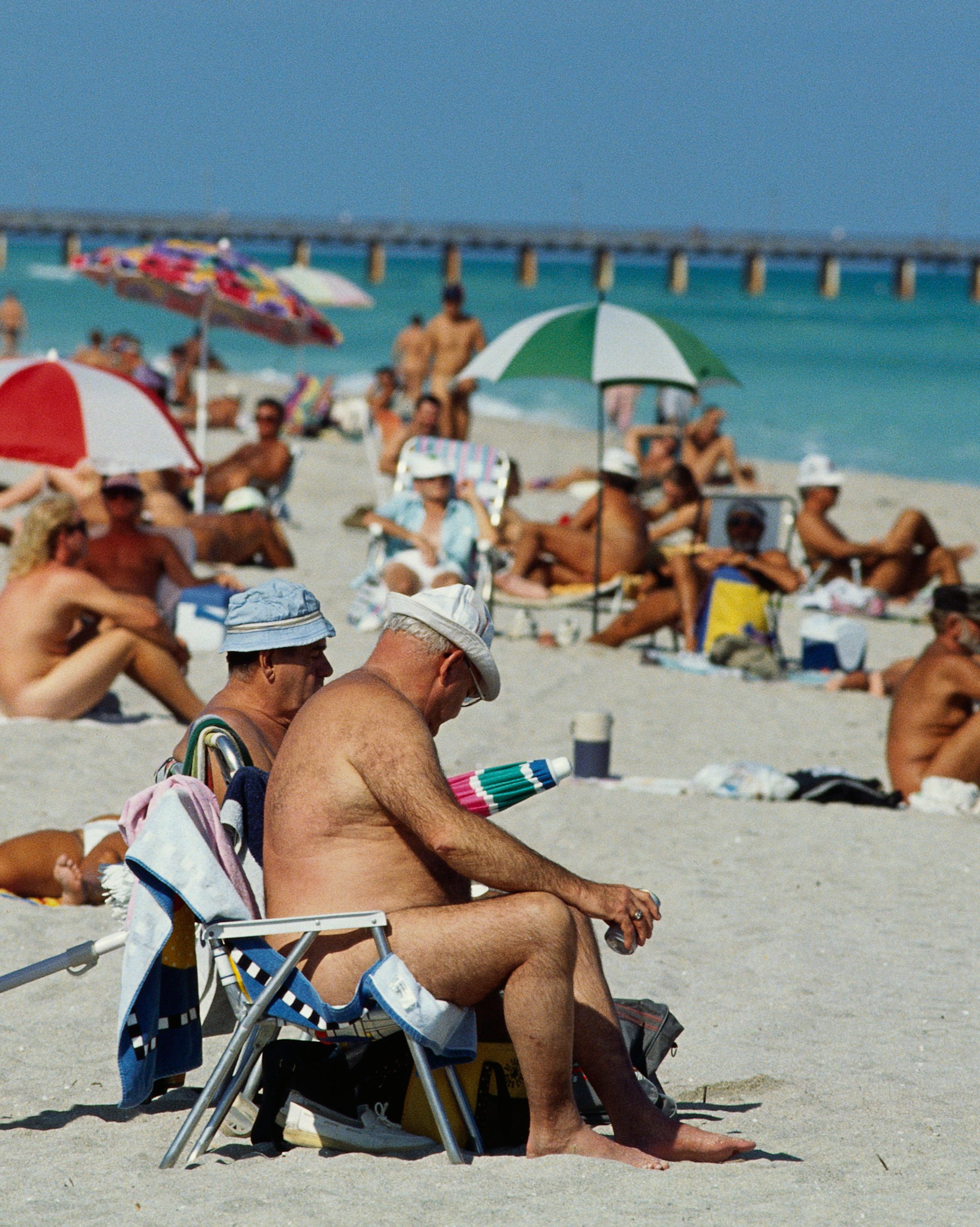 cheryl holten recommends Beach Nudist Pics