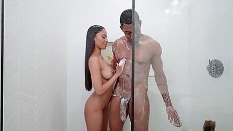 bryan gadd recommends Ebony Porn Shower