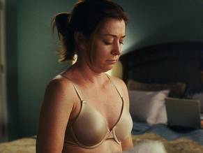 alyson hannigan naked pictures