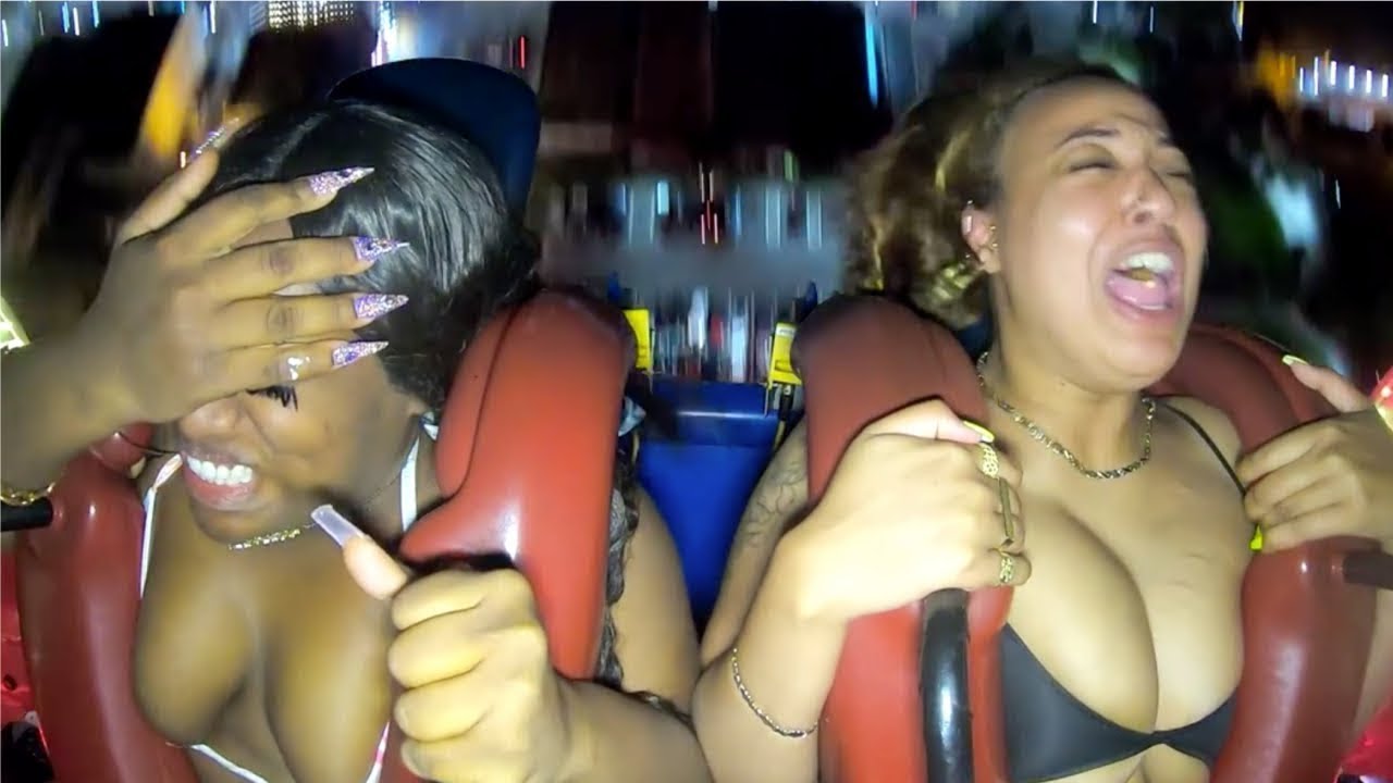 alex kosik recommends Slingshot Ride Boobs Out