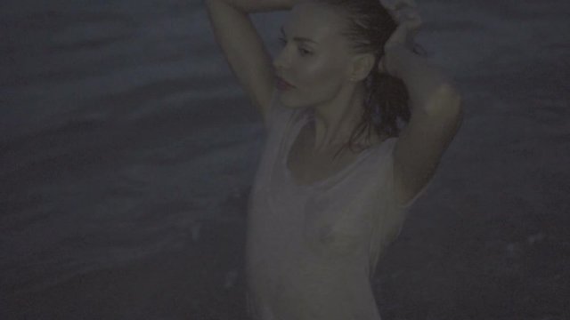 amanda sienkiewicz share wet t shirt videos photos