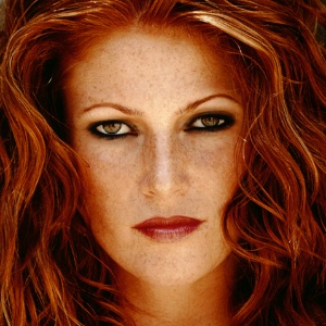 nude angie everhart