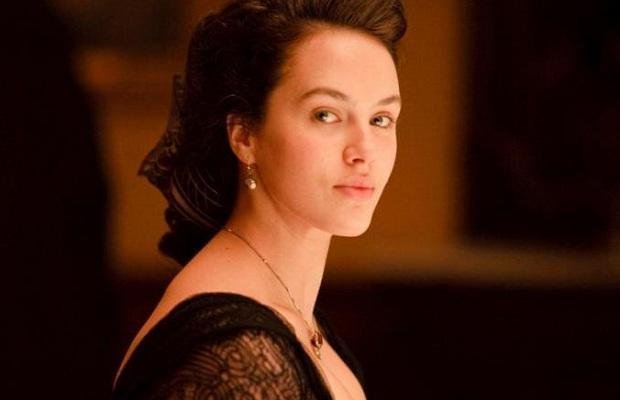 alexandra da costa recommends Jessica Brown Findlay Nude