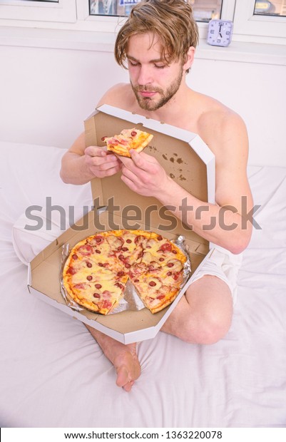 daryl tuttle add pizza guy nude photo