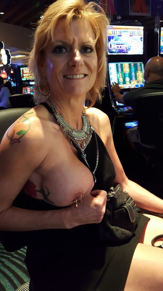 brittani leigh smith share pierced gilf photos