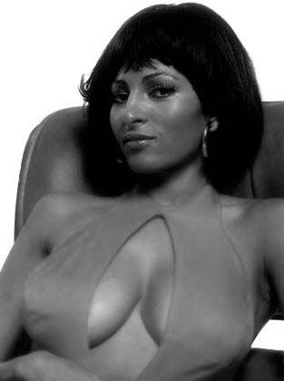 dominick murry add sexy pam grier photo