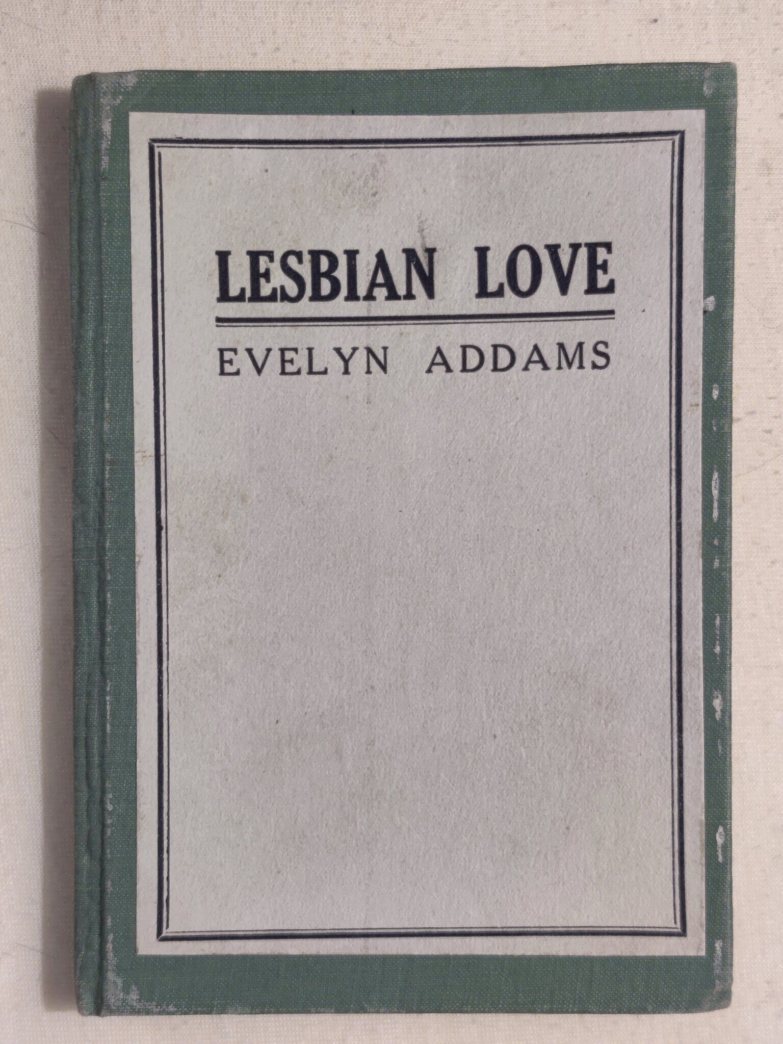 aidan beck recommends lesbian love evelyn addams pic