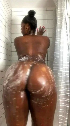 ebony nude shower